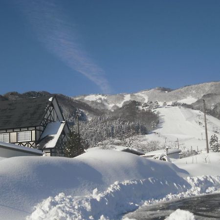 Pension Snow Land Тойока Екстериор снимка